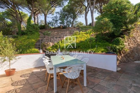 Huvila myytävänä Lloret de Mar, Girona, Espanja, 6 makuuhuonetta, 372 m2 No. 176910 - kuva 16
