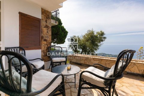 Huvila myytävänä Lloret de Mar, Girona, Espanja, 6 makuuhuonetta, 372 m2 No. 176910 - kuva 10