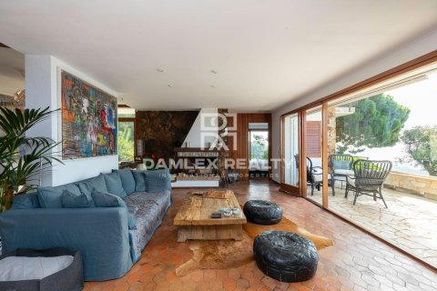 Huvila myytävänä Lloret de Mar, Girona, Espanja, 6 makuuhuonetta, 372 m2 No. 176910 - kuva 8