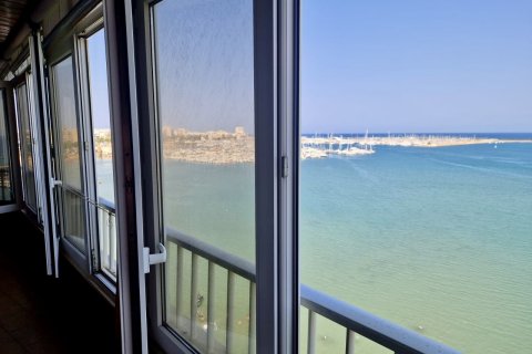 Huoneisto myytävänä Torrevieja, Alicante, Espanja, 3 makuuhuonetta,  No. 140489 - kuva 5