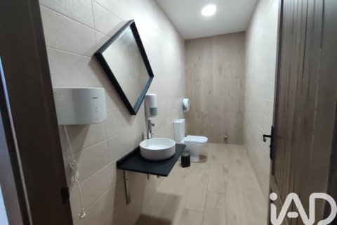 Bar à vendre à Leon, Espagne, 4 chambres, 822 m2 No. 152389 - photo 9