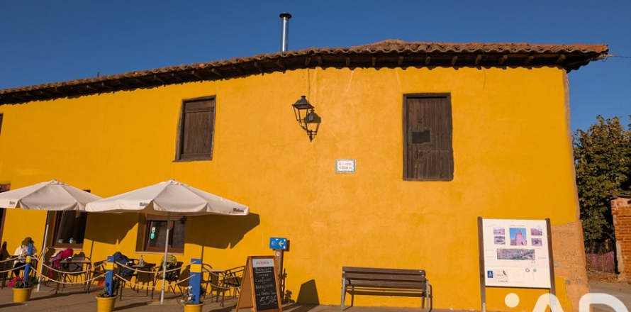 Bar à Leon, Espagne 4 chambres, 822 m2 No. 152389