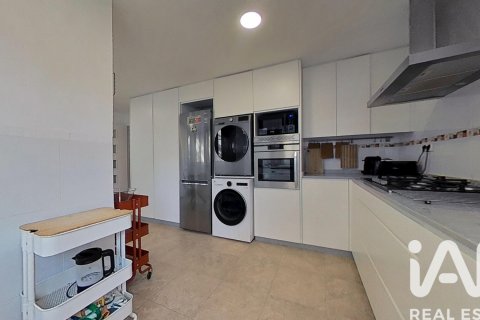 Apartament w Benicasim, Castellon, Hiszpania 3 sypialnie, 140 mkw. nr 152388 – zdjęcie 19