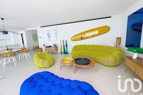 Apartment à vendre à Fuengirola, Malaga, Espagne, 3 chambres, 400 m2 No. 152385 - photo 4