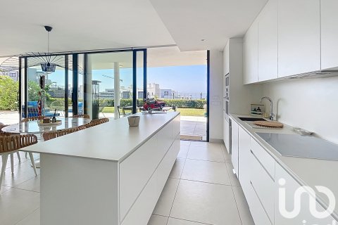 Apartment à vendre à Fuengirola, Malaga, Espagne, 3 chambres, 400 m2 No. 152385 - photo 6