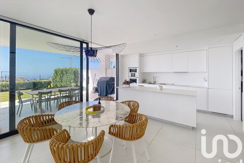 Apartment à vendre à Fuengirola, Malaga, Espagne, 3 chambres, 400 m2 No. 152385 - photo 3