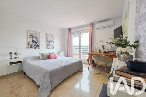 Dzīvoklis pārdošanā Manilva, Malaga, Spānijā 3 istabas, 105 m2 Nr. 152386 - attēls 17