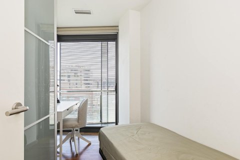 Apartamento en venta en Barcelona, España 2 dormitorios, 73 m2 No. 167832 - foto 15