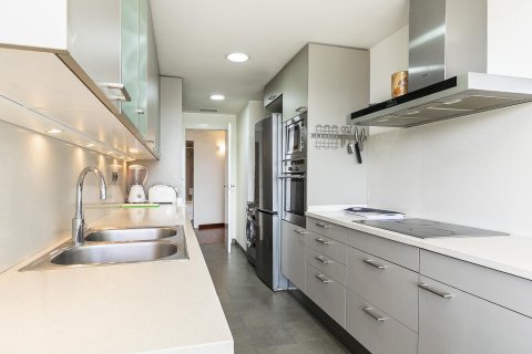 Apartamento en venta en Barcelona, España 2 dormitorios, 73 m2 No. 167832 - foto 8