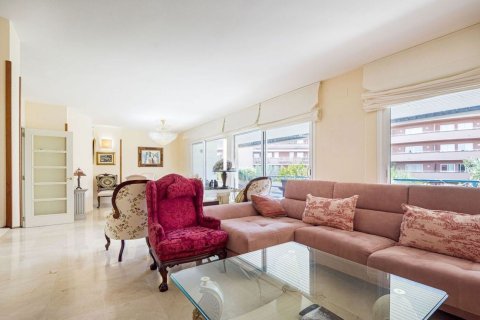 Продажа квартиры в Ситжес, Барселона, Испания 4 спальни, 273м2 №167828 - фото 9