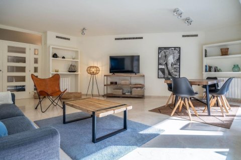 Dzīvoklis pārdošanā Sitges, Barcelona, Spānijā 4 istabas, 165 m2 Nr. 167830 - attēls 12