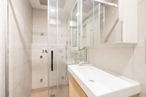 Apartamento en venta en Barcelona, España 2 dormitorios, 64 m2 No. 167833 - foto 18