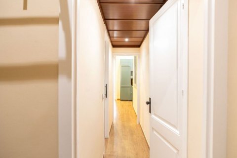 Apartamento en venta en Barcelona, España 2 dormitorios, 64 m2 No. 167833 - foto 24