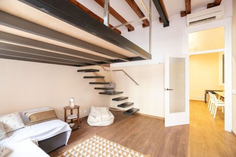 Apartamento en venta en Barcelona, España 2 dormitorios, 64 m2 No. 167833 - foto 3