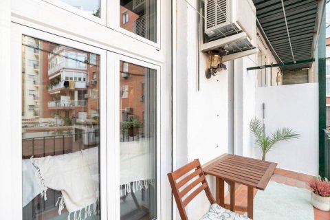 Apartamento en venta en Barcelona, España 2 dormitorios, 64 m2 No. 167833 - foto 23