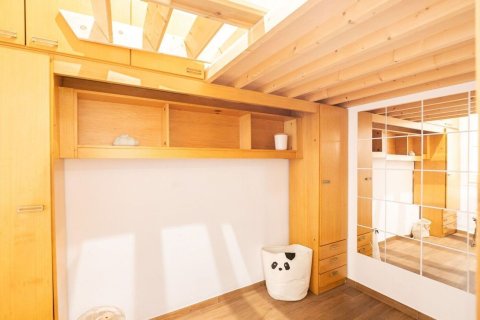 Apartamento en venta en Barcelona, España 2 dormitorios, 64 m2 No. 167833 - foto 14