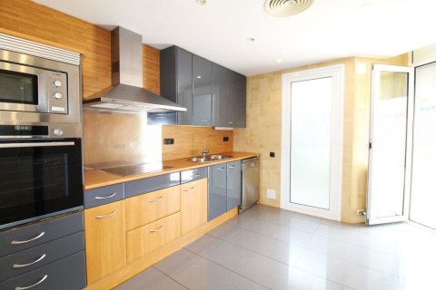 Apartament w Sitges, Barcelona, Hiszpania 3 sypialnie, 169 mkw. nr 167829 – zdjęcie 9