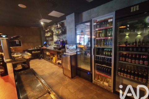 Proprietà commerciale a Moralzarzal, Madrid, Spagna 180 mq. N° 173396