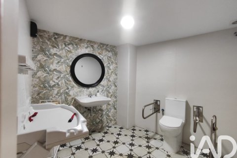 Lokal usługowy w Moralzarzal, Madrid, Hiszpania 180 mkw. nr 173396 – zdjęcie 8