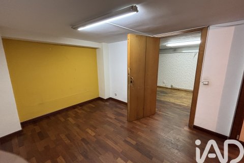 Lokal usługowy w Barcelona, Hiszpania 261 mkw. nr 173400 – zdjęcie 23