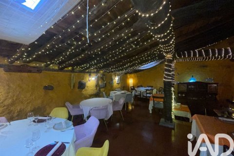 Lokal usługowy w Becerril de la Sierra, Madrid, Hiszpania 169 mkw. nr 173397 – zdjęcie 3