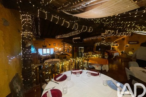 Lokal usługowy w Becerril de la Sierra, Madrid, Hiszpania 169 mkw. nr 173397 – zdjęcie 11