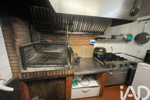 Lokal usługowy w Becerril de la Sierra, Madrid, Hiszpania 169 mkw. nr 173397 – zdjęcie 13