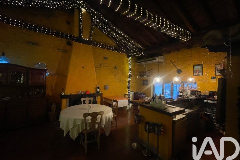 Lokal usługowy w Becerril de la Sierra, Madrid, Hiszpania 169 mkw. nr 173397 – zdjęcie 16