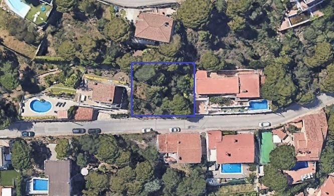 Land plot à Lloret de Mar, Girona, Espagne No. 183144