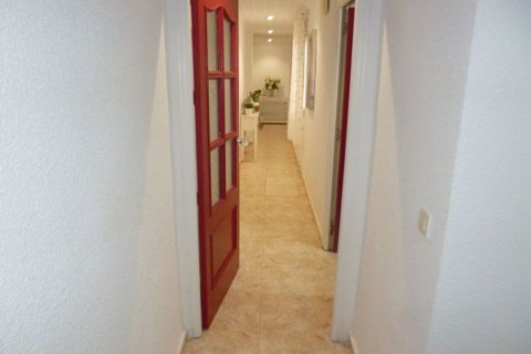 Wohnung zum Verkauf in Villamartin, Alicante, Spanien 4 Schlafzimmer, Nr. 189919 - Foto 9