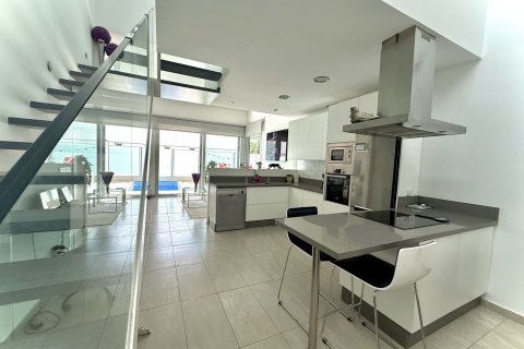 Villa zum Verkauf in Dolores, Alicante, Spanien 3 Schlafzimmer, 188 m2 Nr. 189921 - Foto 14
