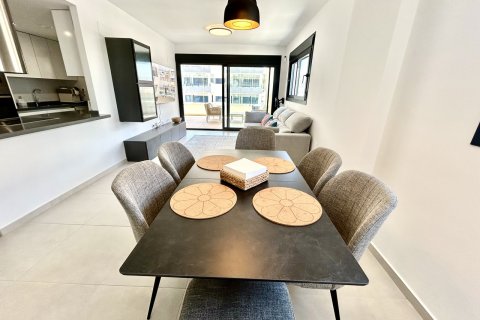 Apartment for sale in Alicante, Spain 3 bedrooms, 107 sq.m. No. 189922 - photo 7