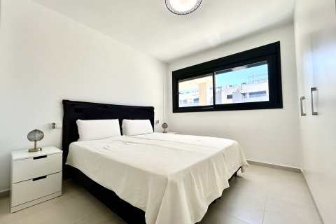 Apartment for sale in Alicante, Spain 3 bedrooms, 107 sq.m. No. 189922 - photo 13