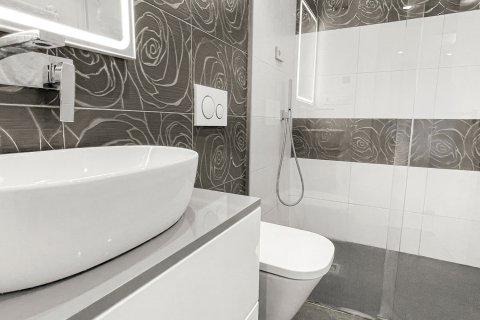 Apartamento en venta en Torrevieja, Alicante, España 3 dormitorios, 108 m2 No. 189917 - foto 10