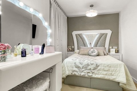 Apartamento en venta en Torrevieja, Alicante, España 3 dormitorios, 108 m2 No. 189917 - foto 6