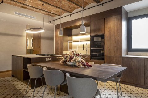 Dzīvoklis pārdošanā Barcelona, Spānijā 3 istabas, 132 m2 Nr. 150465 - attēls 20