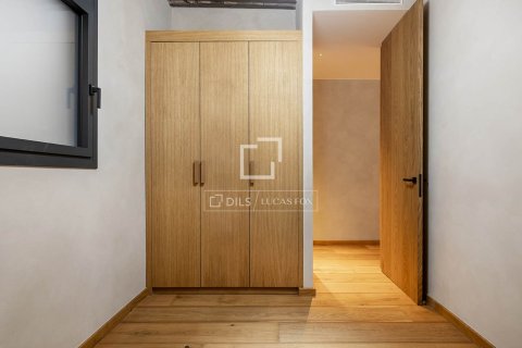 Dzīvoklis pārdošanā Barcelona, Spānijā 3 istabas, 132 m2 Nr. 150465 - attēls 29