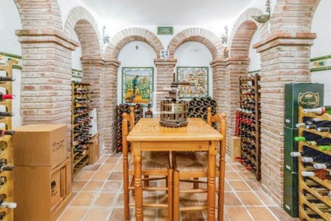 Huvila myytävänä Sitges, Barcelona, Espanja, 5 makuuhuonetta, 259 m2 No. 150461 - kuva 28