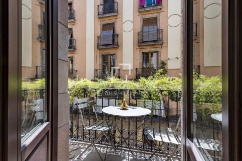 Apartment à vendre à Barcelona, Espagne, 3 chambres, 105 m2 No. 150464 - photo 29