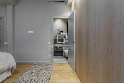 Apartment à vendre à Barcelona, Espagne, 3 chambres, 105 m2 No. 150464 - photo 13