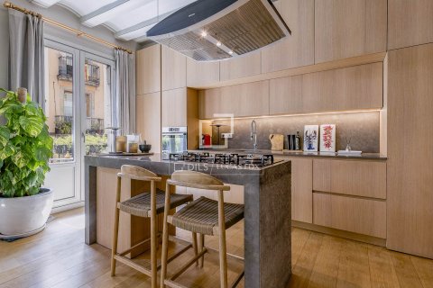 Apartment à vendre à Barcelona, Espagne, 3 chambres, 105 m2 No. 150464 - photo 7