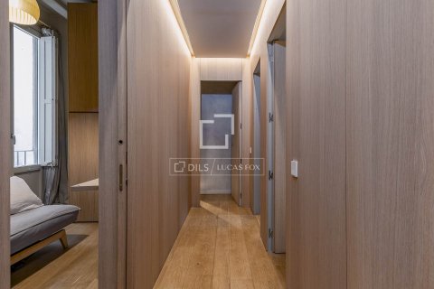 Apartment à vendre à Barcelona, Espagne, 3 chambres, 105 m2 No. 150464 - photo 23