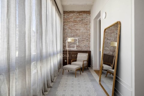 Lägenhet till salu i Barcelona, Spanien 4 sovrum, 179 kvm. Nr. 150466 - foto 28