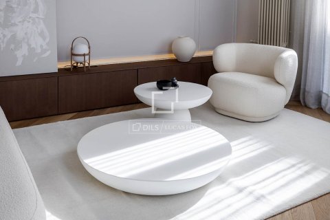 Lägenhet till salu i Barcelona, Spanien 4 sovrum, 179 kvm. Nr. 150466 - foto 4