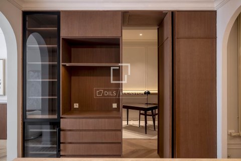 Lägenhet till salu i Barcelona, Spanien 4 sovrum, 179 kvm. Nr. 150466 - foto 12