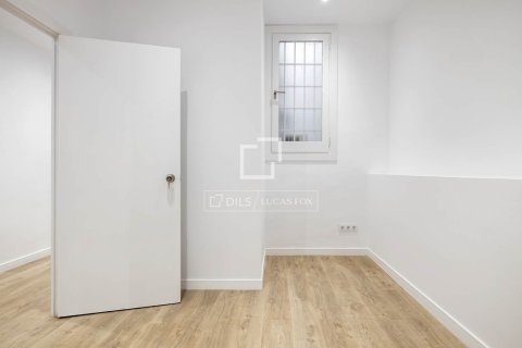 Apartment à vendre à Barcelona, Espagne, 5 chambres, 191 m2 No. 150463 - photo 20