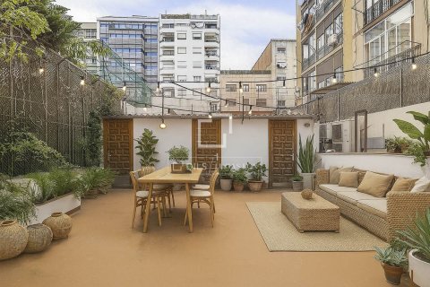 Apartment à Barcelona, Espagne 5 chambres, 191 m2 No. 150463