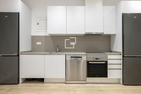 Apartment à vendre à Barcelona, Espagne, 5 chambres, 191 m2 No. 150463 - photo 8