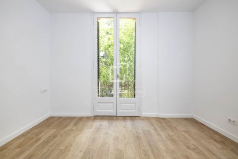 Apartment à vendre à Barcelona, Espagne, 5 chambres, 191 m2 No. 150463 - photo 25