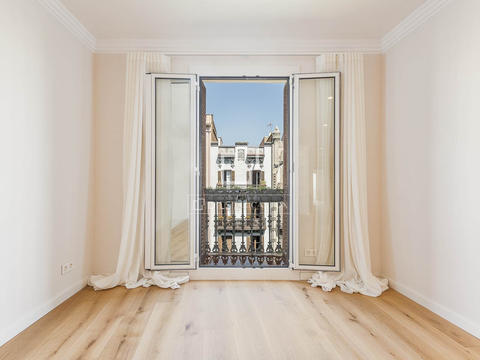 Apartament w Barcelona, Hiszpania 2 sypialnie, 90 mkw. nr 150462